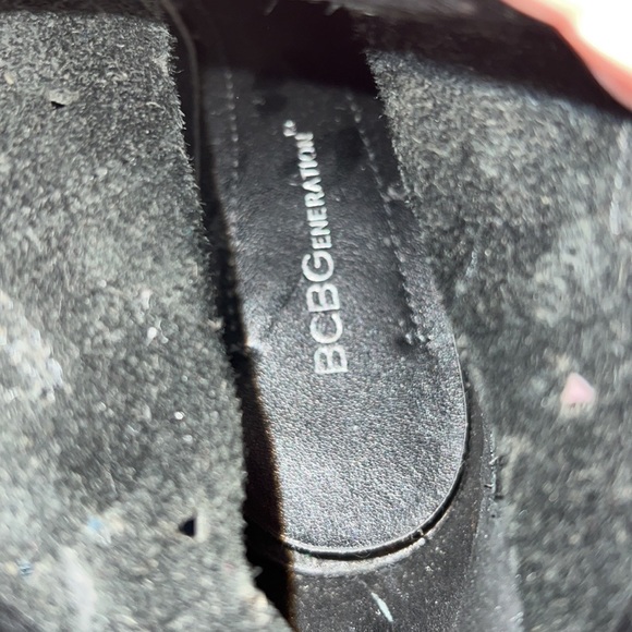 Booties - Picture 4 of 7